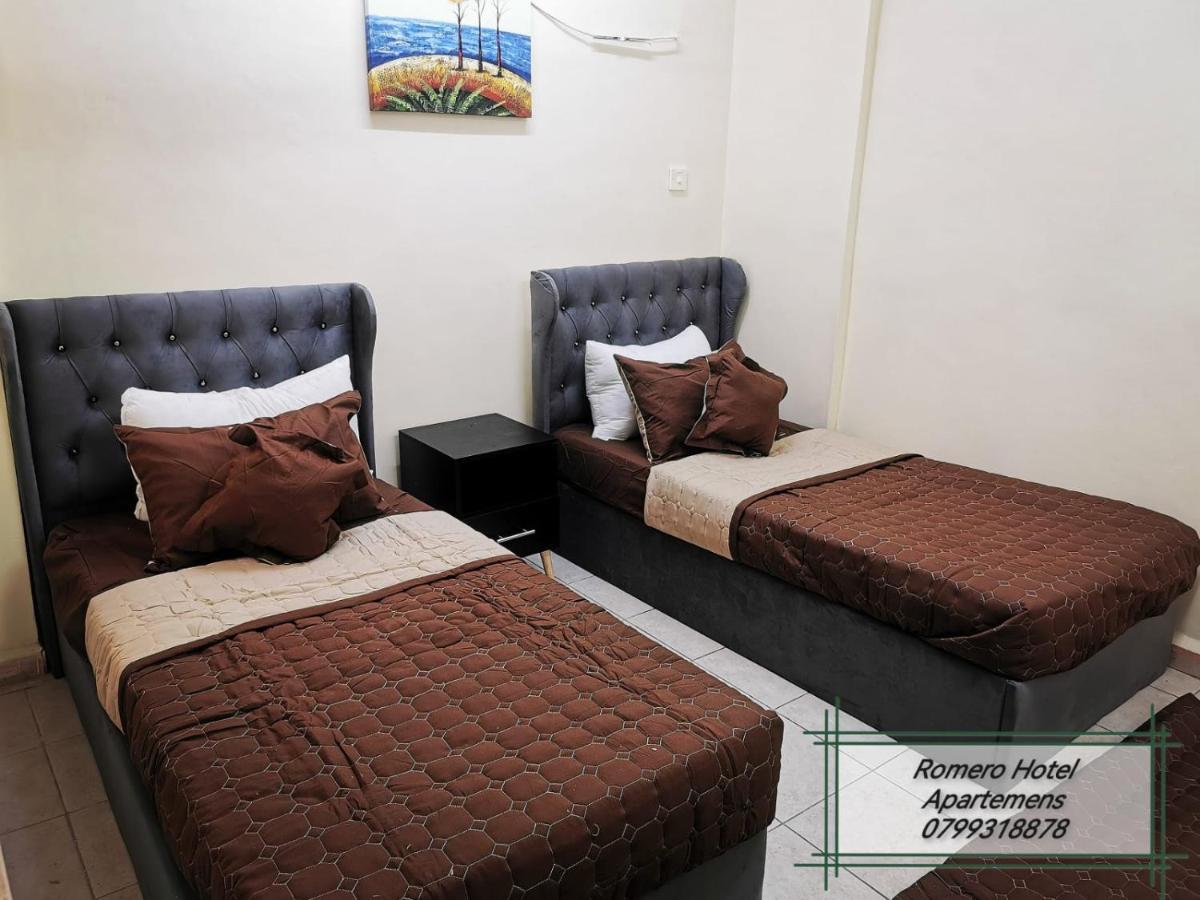 Romero Hotel Apartmens Aqaba Esterno foto