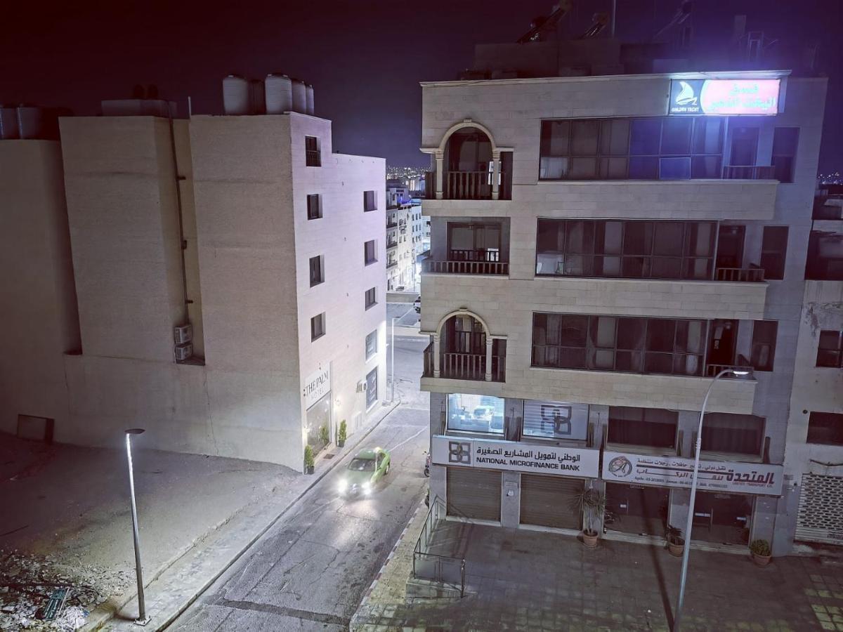 Romero Hotel Apartmens Aqaba Esterno foto